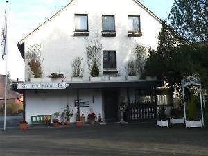 Hotel Restaurant Eulenhof Brilon Exterior foto